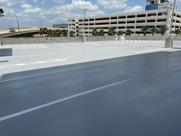 HERMETIC™ Traffic Systems using VB5, FS4, PT4 Broadcast with silica sand, PT4 & AUSV with pigment and auminum oxide Parking Garage 5