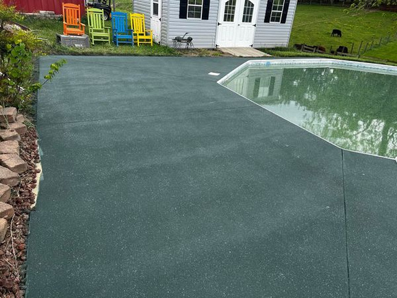 HOP pool deck coating forest greeen with black and white specs by CTi of Staunton 2