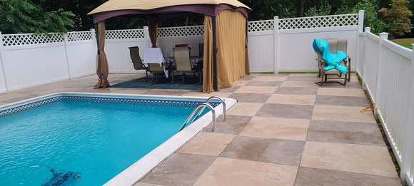 THIN-FINISH™ pool area by Michael Minton 1
