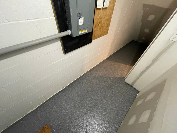 HOP combo HERMETIC™ Flake and REFLECTOR™ Enhancer by DCE Flooring LLC 10