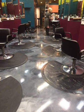 #20 Rudy & Kelly - Greenbrier Mall Salon Reflector by Distinguished Designs Decorative Concrete 4