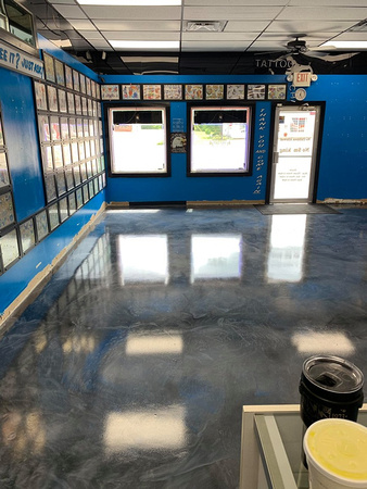 Tattoo Charlies PRP @tattoocharliesprp reflector with blue by Randy Tipton with Integrity Concrete of Kentucky @integrityconcreteky - 4
