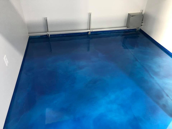 The Reef tanning salon ECS blue over custom teal base reflector by Titan Coatings @titancoatingsutah - 6
