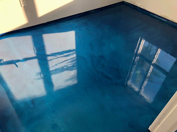 The Reef tanning salon ECS blue over custom teal base reflector by Titan Coatings @titancoatingsutah - 9