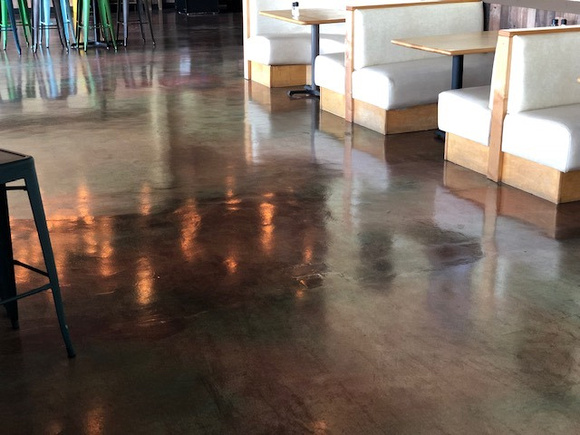 Lockside Bar & Grill in Chesapeake, VA thin-finish micro-finish with hydra-stone by Distinguished Designs Decorative Concrete Coatings and Epoxy Floors @ddconcrete.net - 8