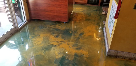 Pusateri's Thin Chicago Pizza in Florida reflector by All Bright Epoxy Floor Coatings IG-allbrightfloors - 3