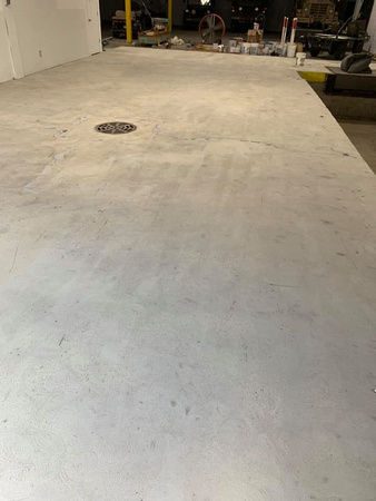 Industrial flake by Resilience epoxy & arts @resilienceepoxy - 18