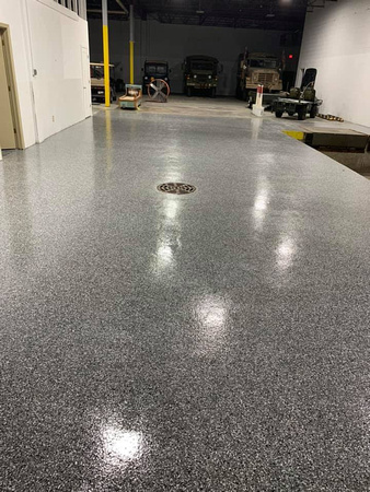 Industrial flake by Resilience epoxy & arts @resilienceepoxy - 3