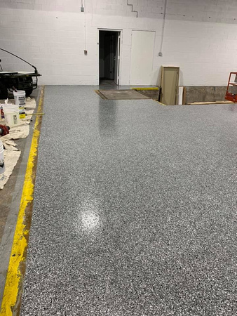 Industrial flake by Resilience epoxy & arts @resilienceepoxy - 8
