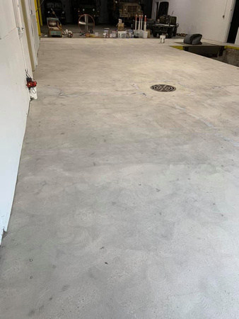 Industrial flake by Resilience epoxy & arts @resilienceepoxy - 21
