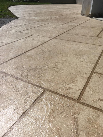 Ashlar slate tile patio by L-A Concrete Finishing - 6