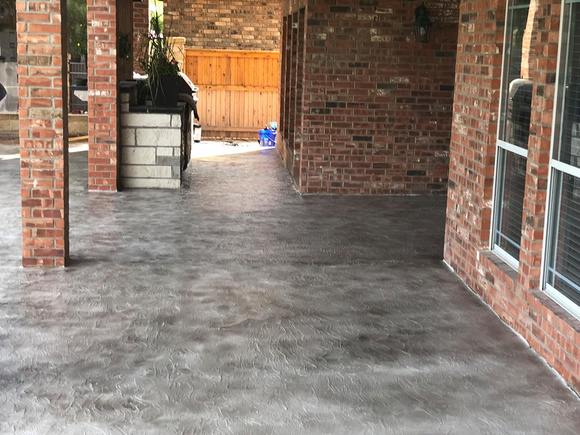 Patio with light gray and charcoal highlights by R&S Elite Crete Flooring Systems @RSEliteCreteFlooringSystems - 3