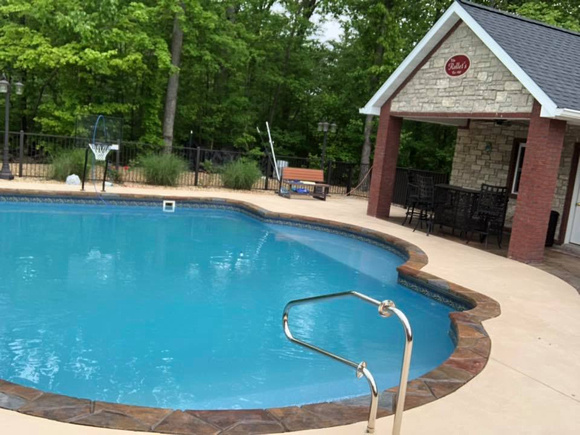 Pool in Perryville, MO - 5