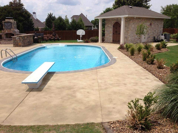 Pool integral color by Limitless Innovations Decorative Concrete @LimitlessConcreteDesigns - 2