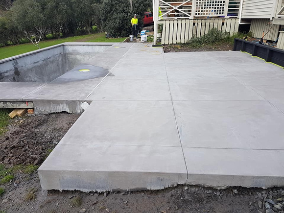 Pool thin-finish by Bodman Concrete Limited - 2