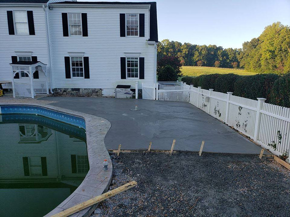 Pool thin-finish by Dynamic Concrete Solutions - 6