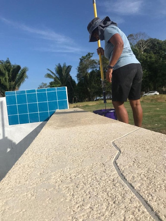 Pool thin-finish by the arq. Leticia Pitty Lopez and his team in Panama - 6