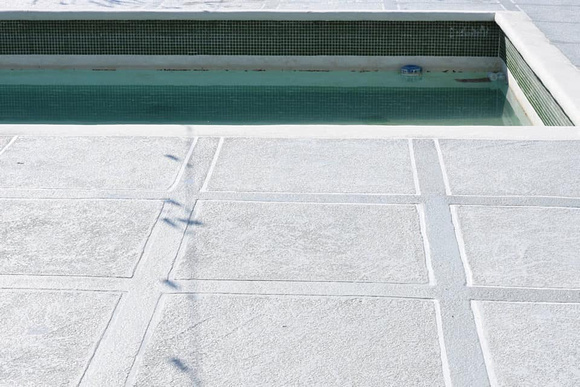 Pool white tile - 4