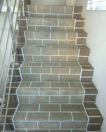 Splatter texture stairs - 2