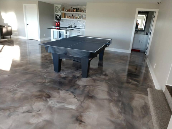 #39 HOP charcoal pearl, titanium and coffee reflector by A R Flooring Installation & Concrete Floor Solutions - 2