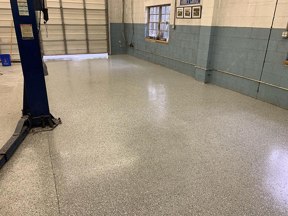 IG-610autoworks service bays flake by Reconstructed Surfaces IG-reconstructedsurfaces - 3