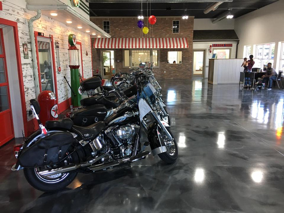 #16 Wheel City Motors in Sioux Falls reflector 1