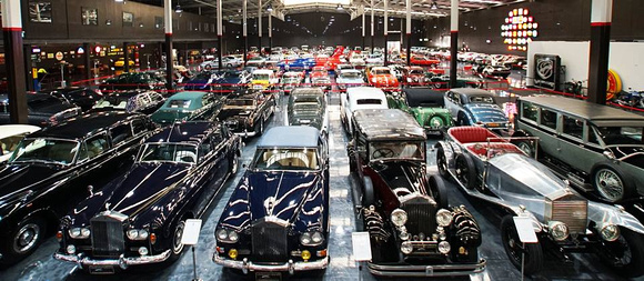 #32 Car collector museum - 10