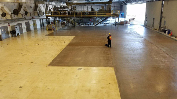 #20 Hangar 15,000 sq ft Neat - 1