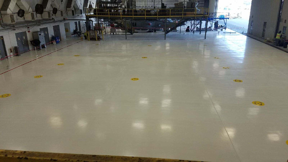 #20 Hangar 15,000 sq ft Neat - 4