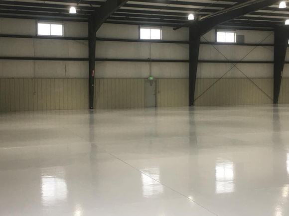 #25 Meisner Aircraft Inc. hangar bay neat by American Floor Coatings - 3