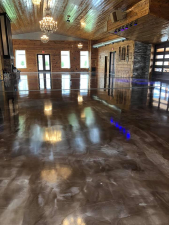Willow Lake Event Center in North Vernon, IN reflector by Focal Point Finishes @focalpointfinishes - 3 copy