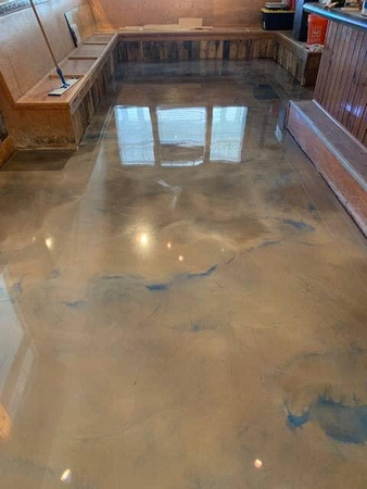 North Banks Raw Bar in Corolla, NC custom reflector by Distinguished Designs Decorative Concrete Coatings and Epoxy Floors @ddconcrete.net - 3