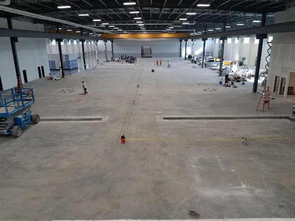 #24 Warehouse 80k sf E100-PESD by Fourpoints Services Inc. - 9