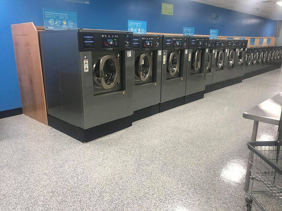 El Dorado Express Laundry Center @ElDoradoExpressLaundry in KS flake by Wade Wilkinson - 2