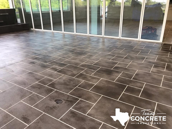 Commercial indoor-outdoor area thin-finish by Texas Concrete Innovations @texasconcreteinnovations - 5