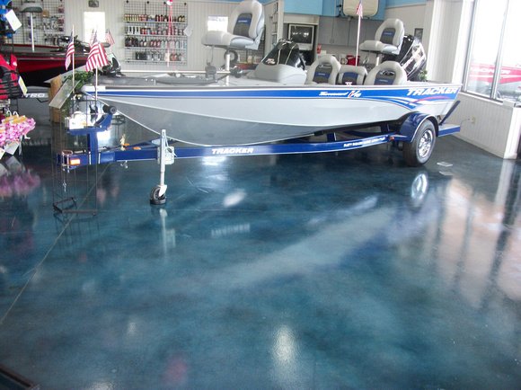 #14 Commercial Boat showroom blue - 1