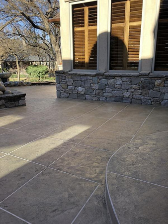 Large tile patio - 3