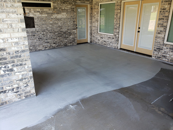 Patio splatter knockdown 24 in tiles by LImitless Innovations Decorative Concrete @LimitlessConcreteDesigns - 16