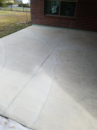 Patio thin-finish by Bryngelson Concrete - 3