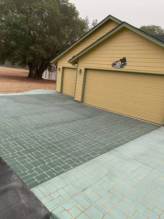 Driveway and patio in Grants Pass, OR stencil with compass by Legion Concrete LLC @concreteyourworld and JK Overlays LLC @JKOverlays - 3