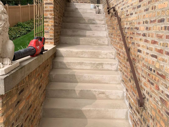 Stairs and walkway by Resilience epoxy & arts @resilienceepoxy - 10