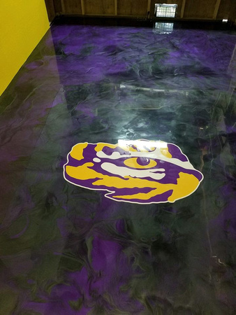 #45 Man cave purple reflector logo - 3