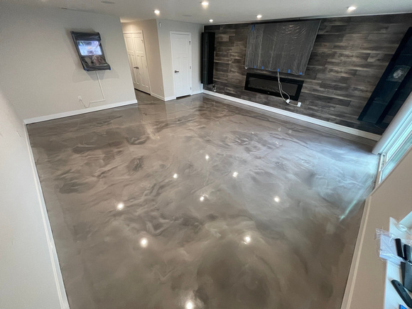 HOP REFLECTOR™ Enhancer Floor by DCE Flooring LLC 6