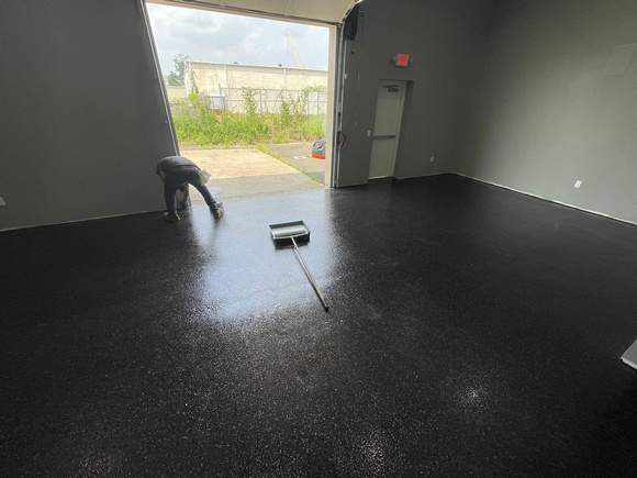Commercial garage HERMETIC™ Flake by DCE Flooring LLC 5