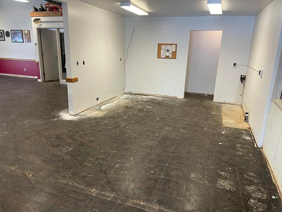 Two Harbors Fire Department meeting area flake by Northern Elite Epoxy 15