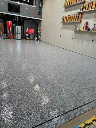 Commercial garage HERMETIC™ Flake by Epoxy STL 2