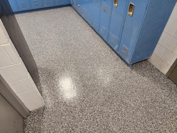 Restrooms and lockers area HERMETIC™ Flake by Epoxy STL 2