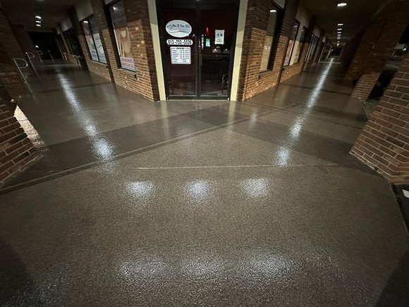 Strip mall with fast curing products HERMETIC™ Quartz by Dynamic Floor Coatings 1