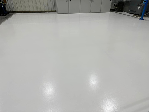 1100 sqft at Hydrotech in Mason, OH HERMETIC™ Neat by Greens’ Pure Coatings 1