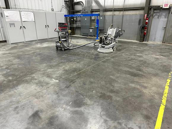 1100 sqft at Hydrotech in Mason, OH HERMETIC™ Neat by Greens’ Pure Coatings 14